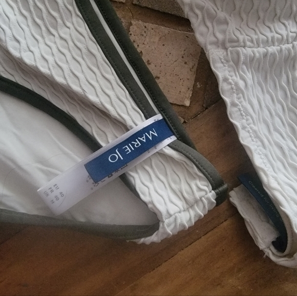 Ladies bikini - Picture 2 of 3